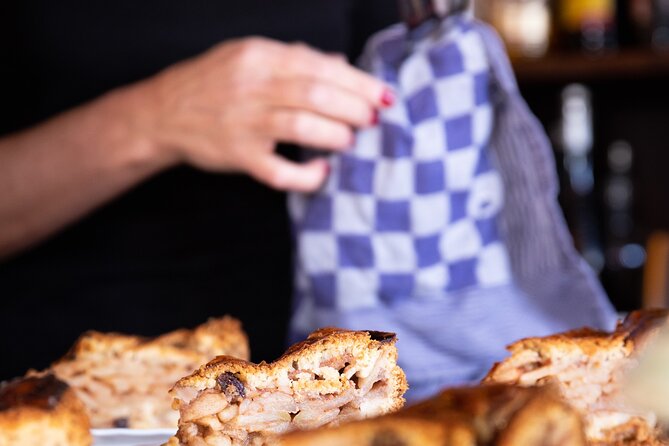 Amsterdam High-End Dutch Food & History Tour - Up to 8 guests - Seafood the Dutch way: herring, cod, and smoked eel