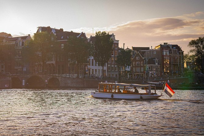 Amsterdam Highlights Canal Cruise with a Drink - Is $633.06 per person a fair price?