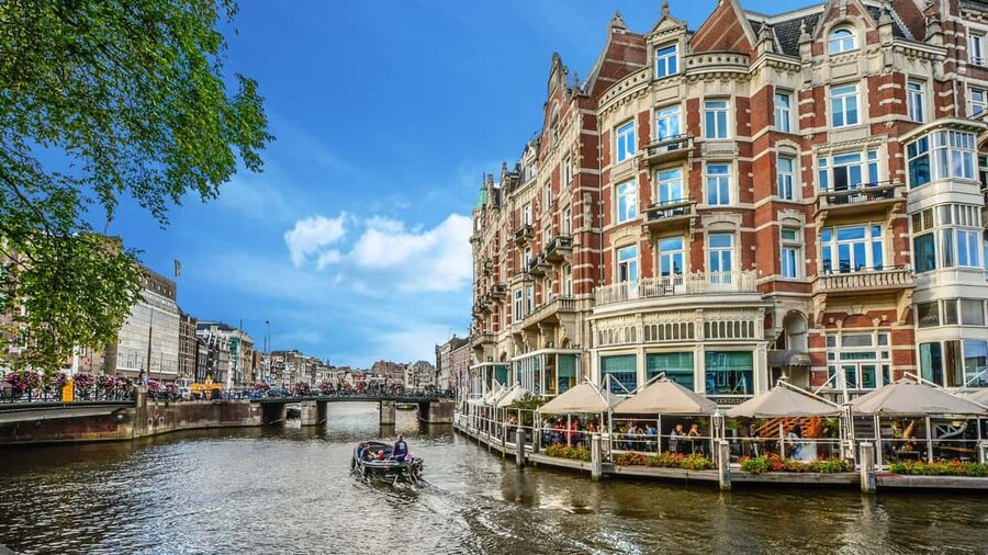 Amsterdam: Highlights & Hidden Gems Private Walking Tour - Key points to know before booking