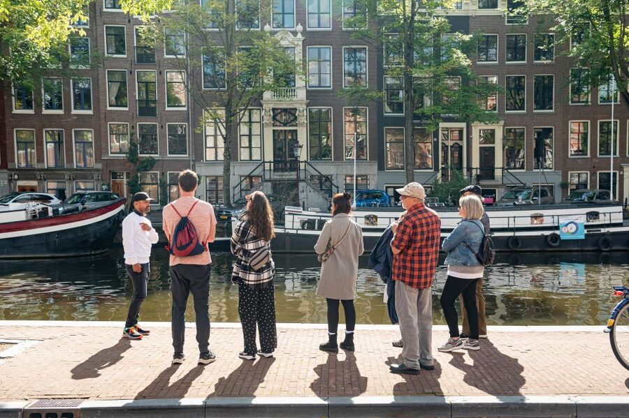 Amsterdam: Highlights & History Walking Tour - Is $32 a fair price?