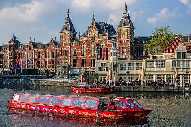 Amsterdam Hop-On Hop-Off 24h or 48h Bus and Boat Option - What this Amsterdam pass actually does