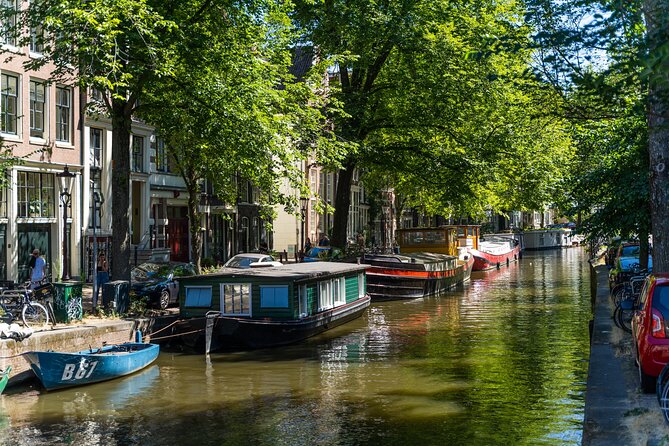 Amsterdam Jewish Quarter Private Tour - Spinoza Monument and the final stop