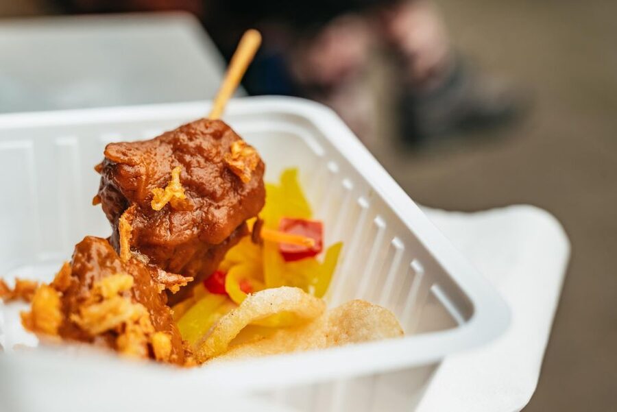 Amsterdam: Jordaan District Local Food Walking Tour - Booking tips that make the day easier