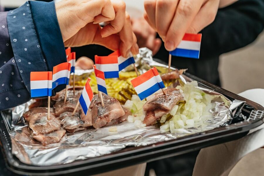 Amsterdam: Jordaan District Local Food Walking Tour - What the food says about Amsterdam