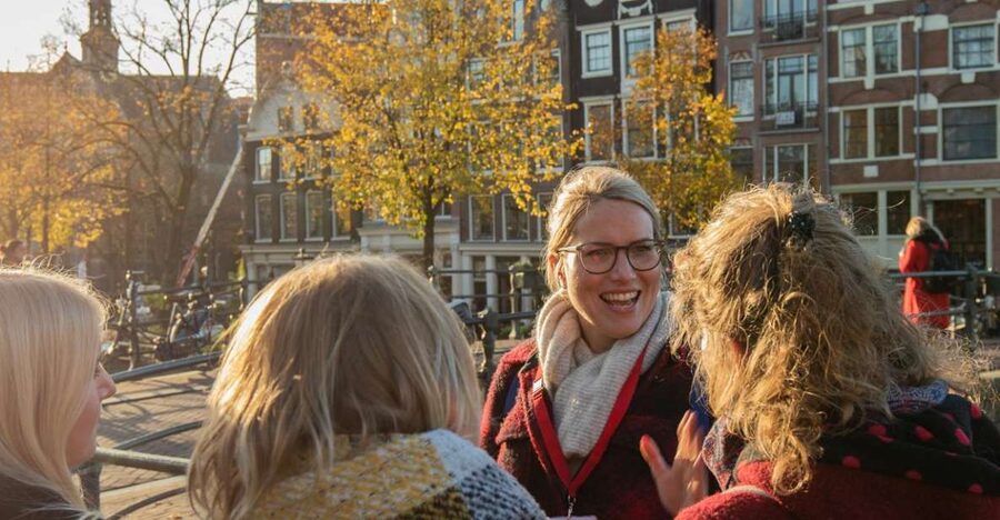 Amsterdam: Jordaan District Tour with a German guide - Noorderkerk and Het Papeneiland