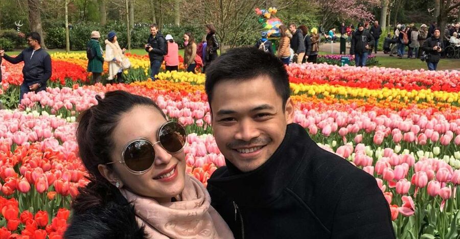 Amsterdam: Keukenhof Tulip Garden and Giethoorn Experience - Why this two-stop day works