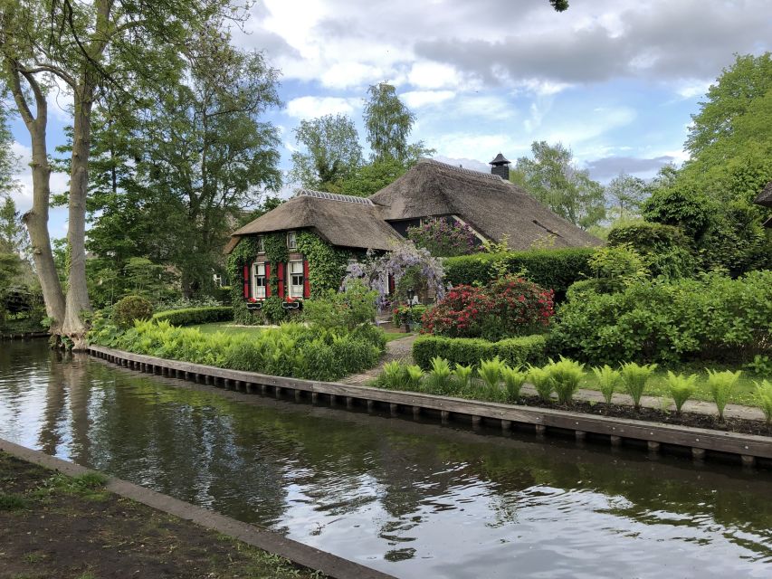 Amsterdam: Keukenhof Tulip Garden and Giethoorn Experience - Price, food, and what you still pay for