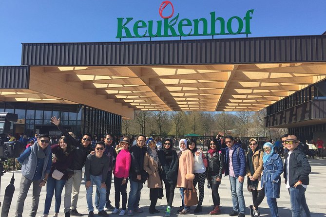 Amsterdam: Keukenhof Tulip Gardens and Giethoorn with Boat Tour - Who should choose this tour
