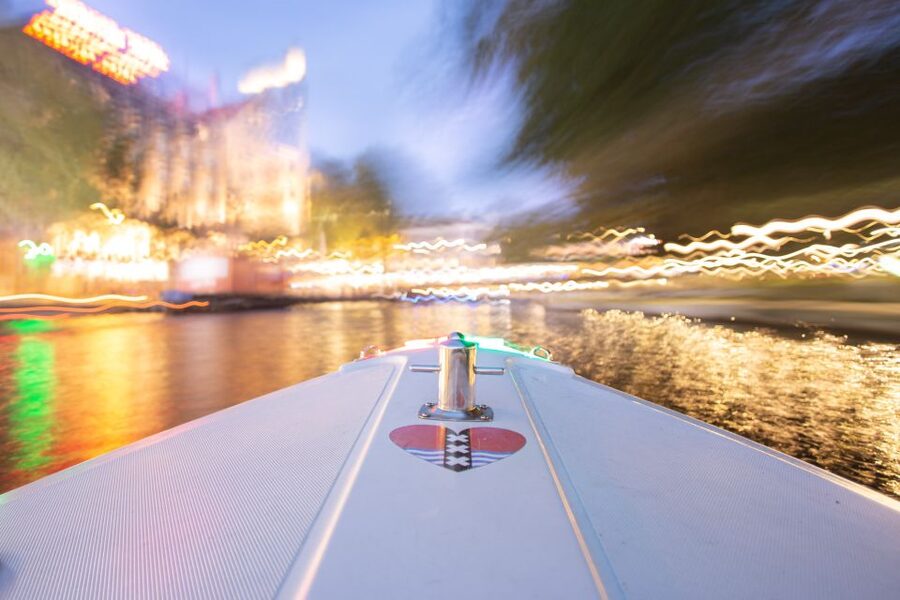Amsterdam Light Festival Boat Cruise - Who will enjoy this cruise most