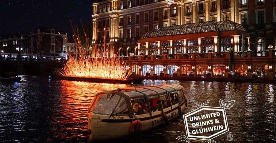 Amsterdam: Light Festival Boat with Unlimited Drinks Option - What happens at the Starboard Dock