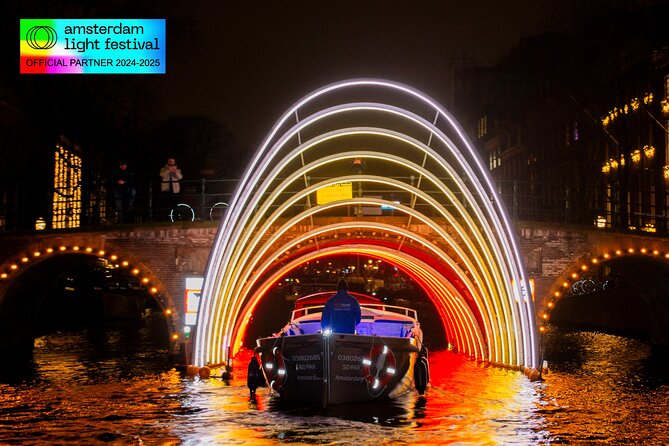 Amsterdam Light Festival Canal Cruise + Unlimited Drinks Option - Choosing the right boat for winter