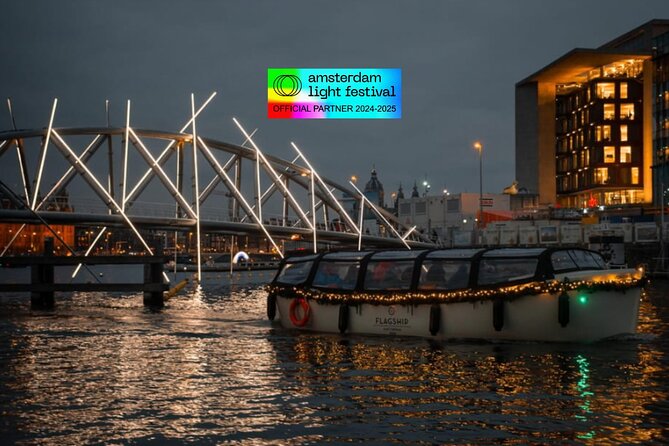 Amsterdam Light Festival: Cruise Unlimited Drinks & Bite option - The Guide Makes the Difference