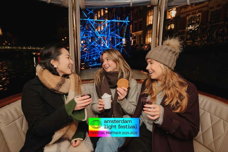 Amsterdam: Light Festival Heated Cruise with Drinks Option - Why the Amsterdam Light Festival works best from a boat
