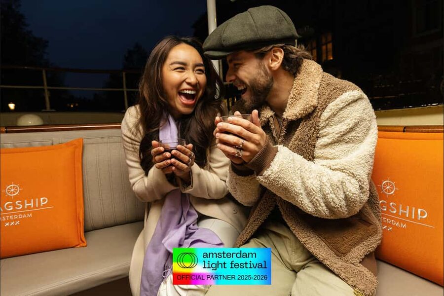 Amsterdam: Light Festival Heated Cruise with Drinks Option - The English guide adds meaning to the lights
