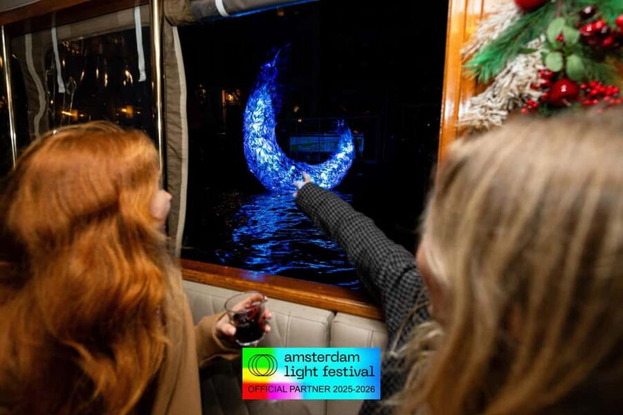 Amsterdam: Light Festival Heated Cruise with Drinks & Snacks - The Amsterdam Light Festival from the water