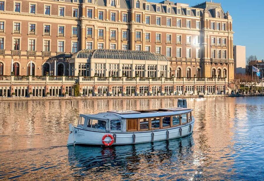 Amsterdam: Luxury Canal Cruise with Optional Snacks & Drinks - Why this cruise feels different from a standard canal ride