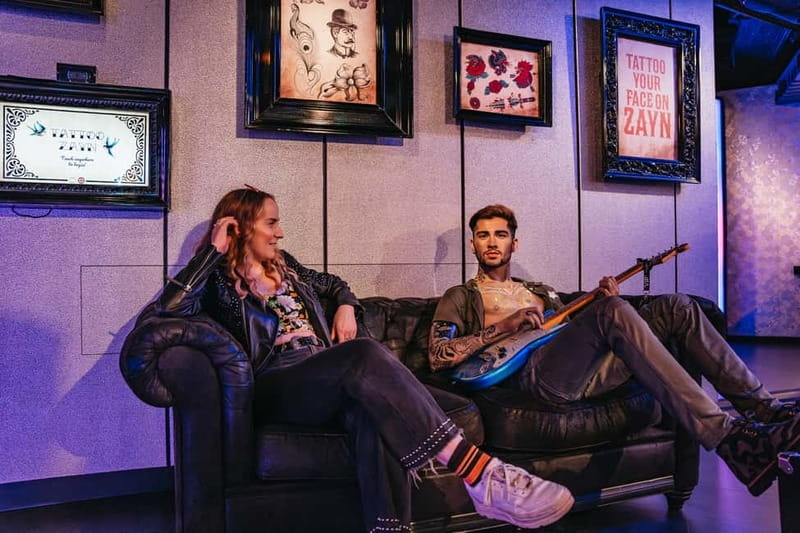 Amsterdam: Madame Tussauds Ticket - How long you need inside