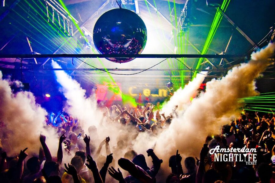 Amsterdam: Maijard 3-Course Menu and Nightlife Ticket - Who Will Enjoy This Most?