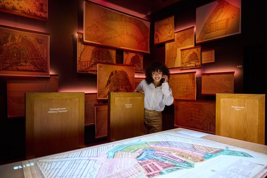 Amsterdam: Museum of the Canals Ticket with Audio Guide - Why the canals are the right way into Amsterdam