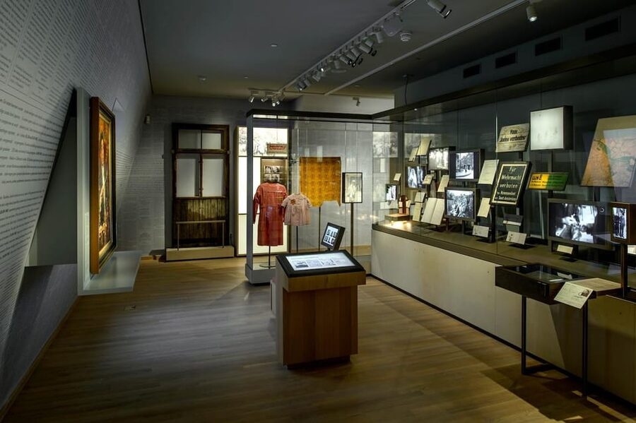 Amsterdam: National Holocaust Museum Entry Ticket - The rescue story inside the Kweekschool
