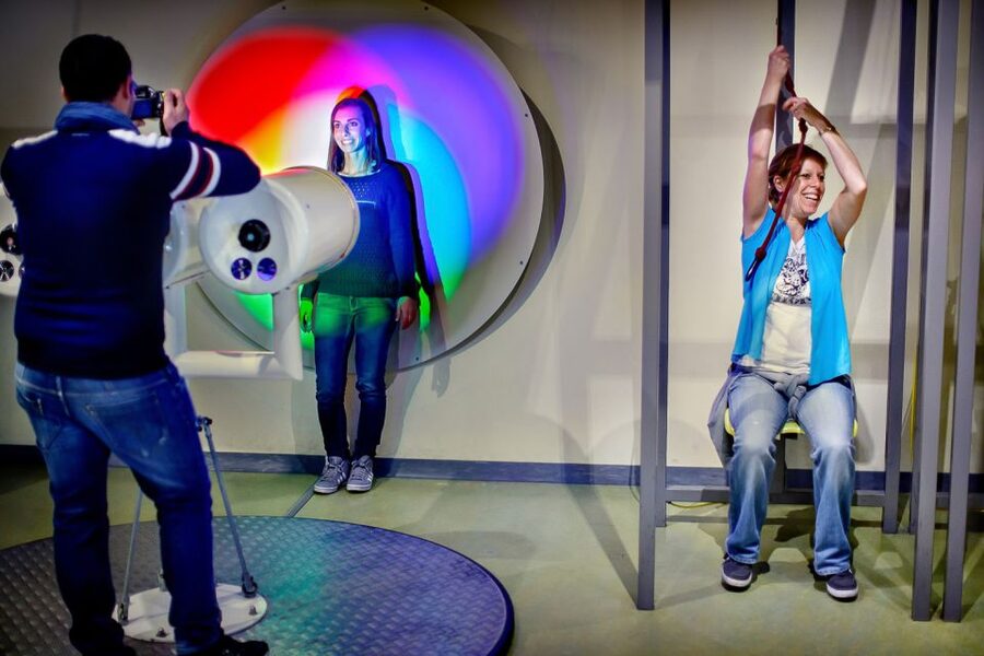 Amsterdam: NEMO Science Museum Ticket - NEMO’s five floors turn science into play