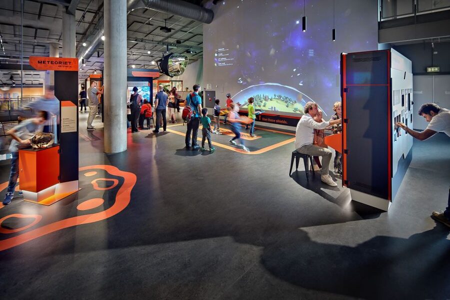 Amsterdam: NEMO Science Museum Ticket - Take a proper break on the rooftop
