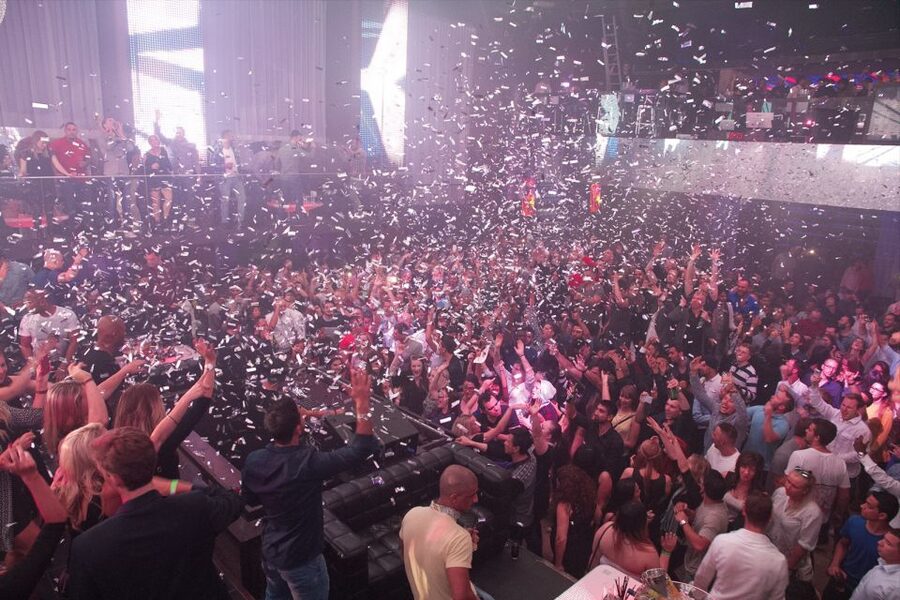 Amsterdam: Nightlife Scene 1, 2, or 3-7 Day Ticket - The extra experiences beyond clubs