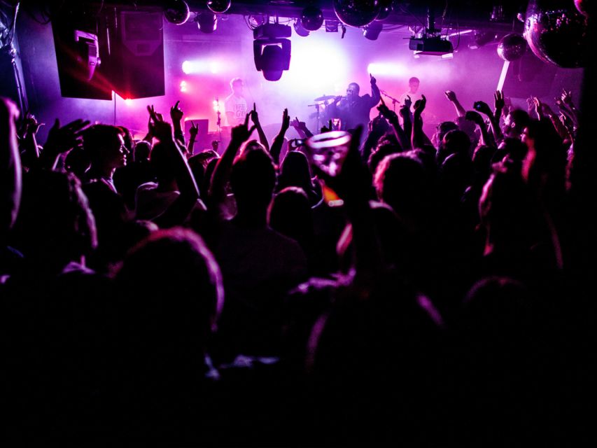 Amsterdam: Nightlife Scene 1, 2, or 3-7 Day Ticket - What $16 gets you