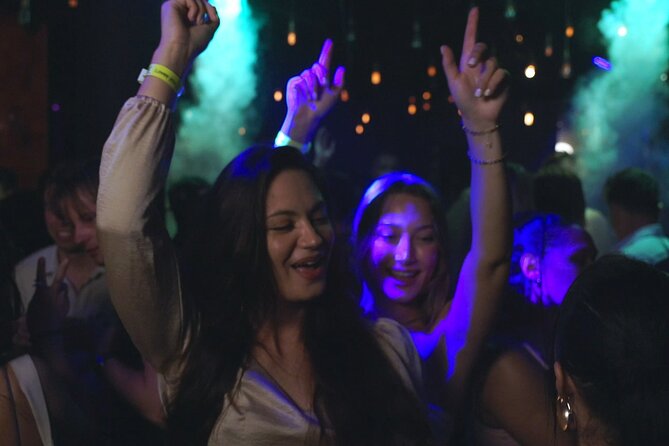 Amsterdam Nightlife Ticket & Bottle of Champagne - Rembrandtplein and Leidseplein give you two easy bases