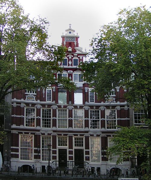 Amsterdam Old City Private Walking Tour - Canals, merchant houses, and the East India Company