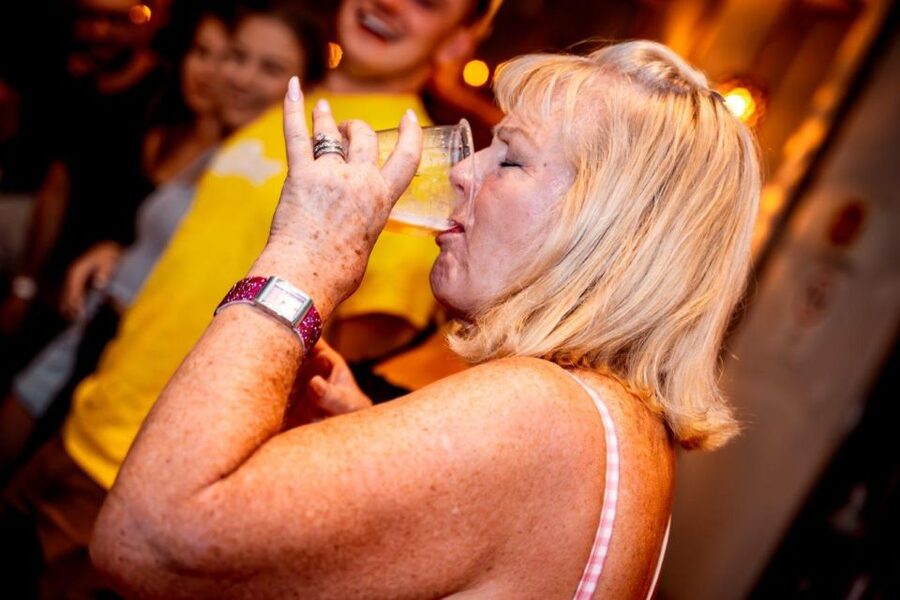 Amsterdam: Original Pub Crawl Party with VIP Entrance - Group size, weeknights, and the social side