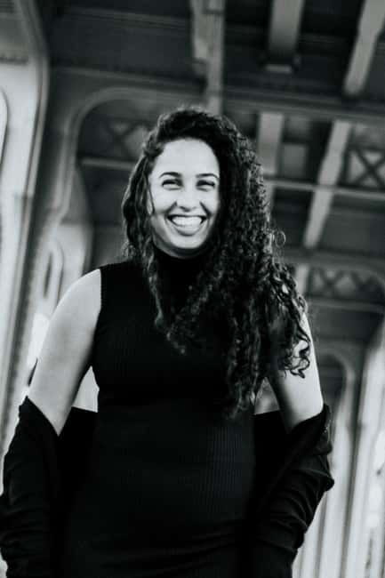 Amsterdam: Particular Photo Session - A photography style built around real moments