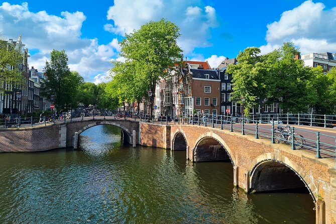 Amsterdam Pedicab City Tour (2 hours) - The Jewish Quarter and Portuguese Synagogue