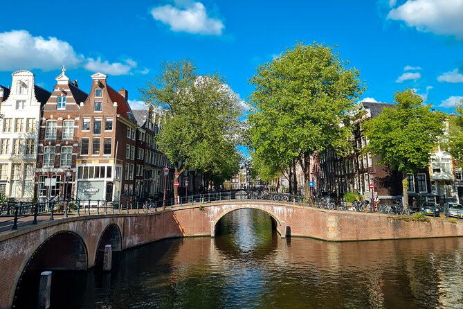 Amsterdam Pedicab City Tour (2 hours) - Museumplein and the Rijksmuseum tunnel