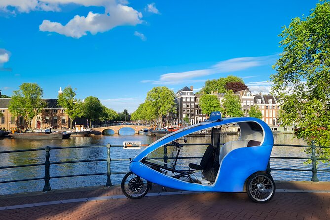 Amsterdam Pedicab City Tour (2 hours) - Dam Square and the old city core