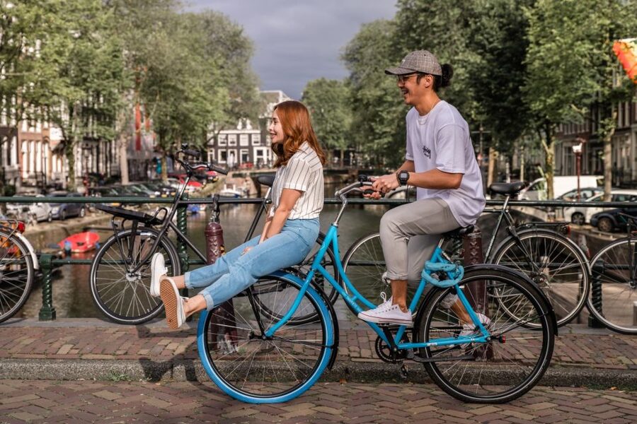 Amsterdam: Personal Travel & Vacation Photographer - The photographer is the experience