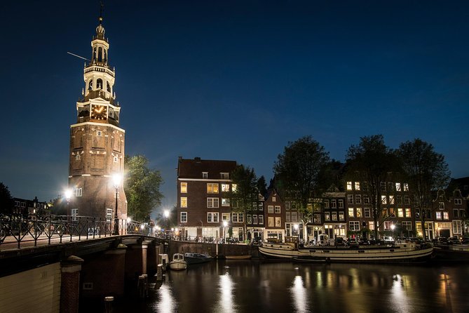 Amsterdam Photography Masterclass - Private Photography Lesson - Voetboogstraat and the Beijbhof de Voetboogsteeg