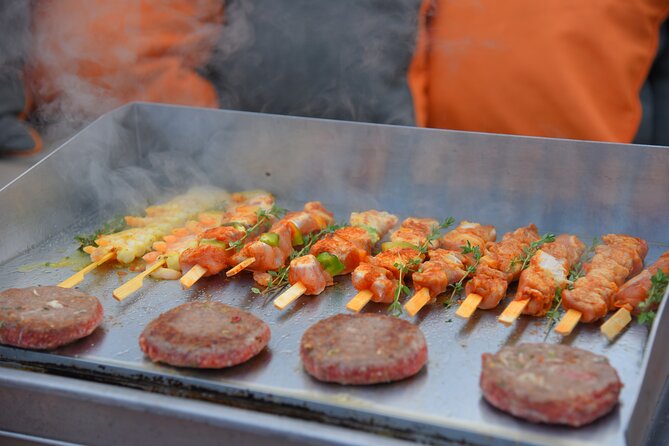 Amsterdam Private BBQ and Drinks Cruise With Onboard Chef - Starting at Oosterdokskade 8