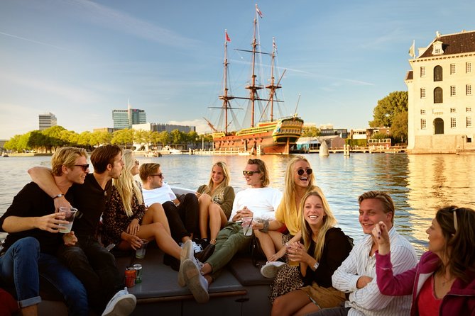 Amsterdam Private BBQ and Drinks Cruise With Onboard Chef - What you see along the central canal route
