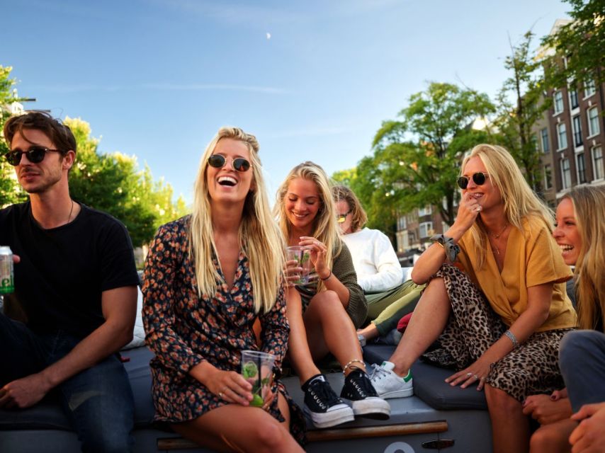 Amsterdam: Private BBQ Cruise with Personal Chef & Drinks - How the private format affects your day