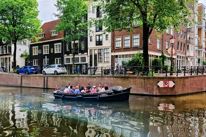 Amsterdam Private Canal Cruise – 90 Minutes through the Old City - Herengracht and Amsterdam’s grand canal belt