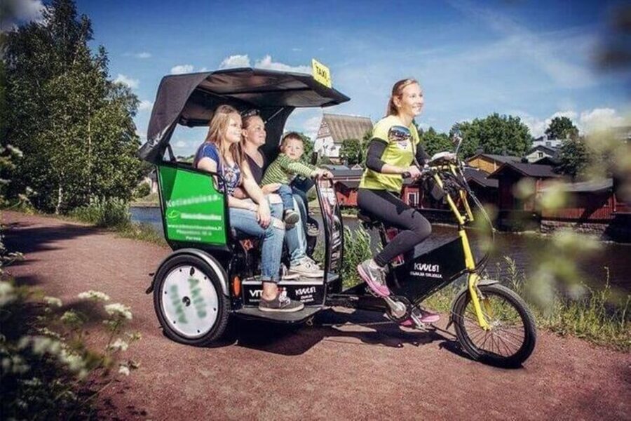 Amsterdam: Private Guided City Tour by Pedicab - Newmarket, Chinatown, and the IJ Bay