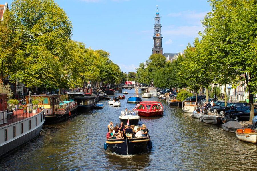 Amsterdam: Private Hidden Gems Discovery Tour - The Red Light District beyond the headline