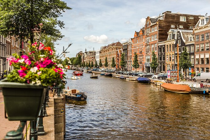 Amsterdam Private & Personalized Full-Day Tour with a Local Guide - What your host adds to the day