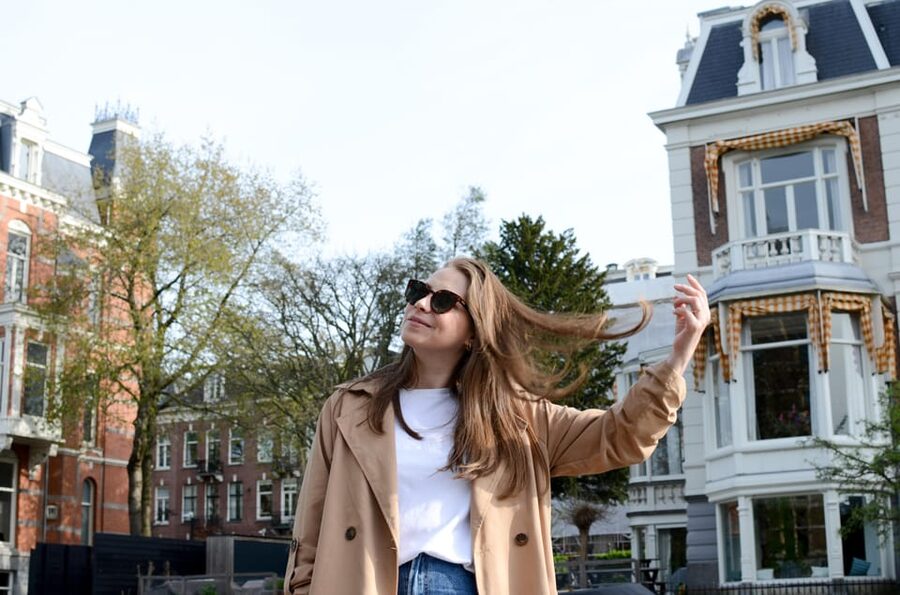 Amsterdam: Private Photoshoot in iconic locations - Is the $171 Amsterdam photoshoot right for you?