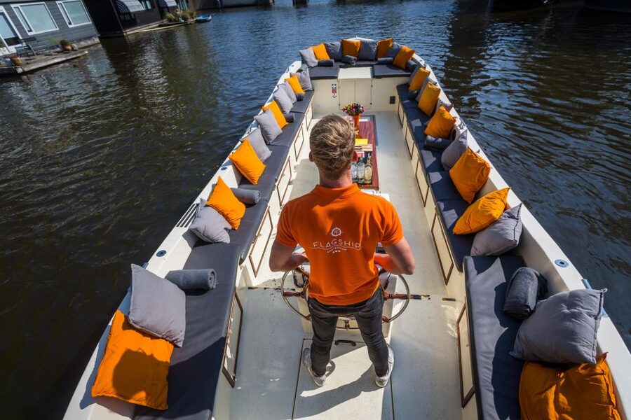 Amsterdam: Private Prosecco Canal Cruise Tour - Who gets the best value from $280 per person