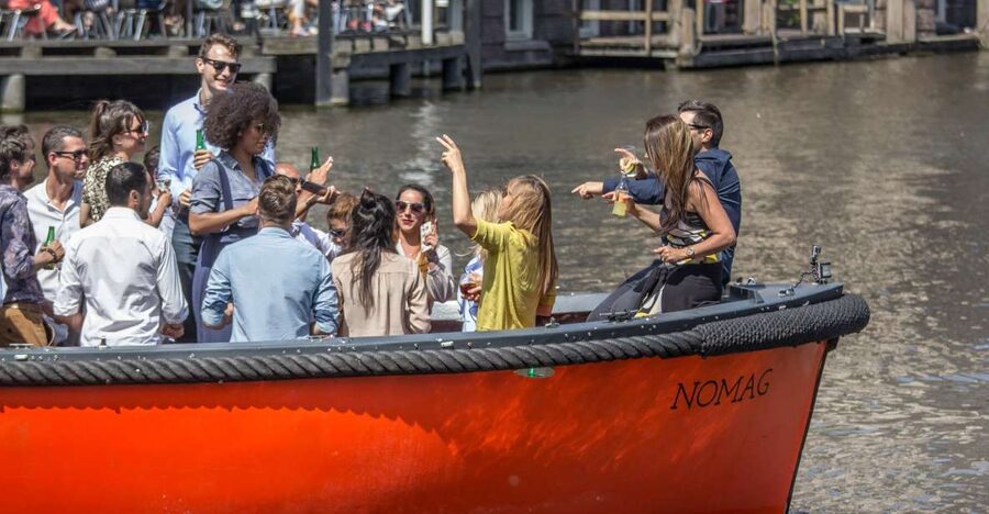 Amsterdam: Private Prosecco Canal Cruise Tour - A Prosecco toast before the old city views