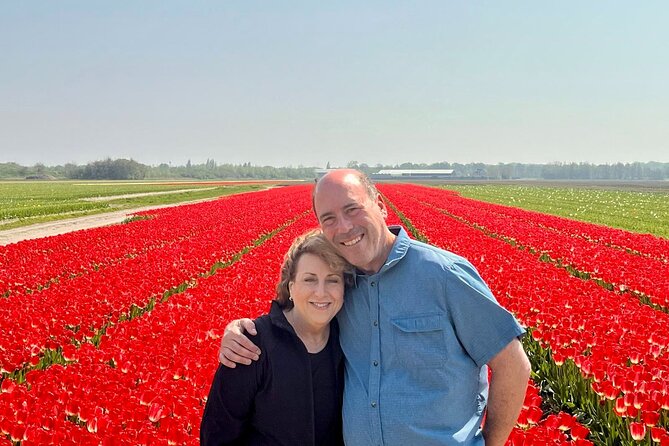 Amsterdam Private Tour to Keukenhof, Tulip Fields and Windmills - Simonehoeve: cheese, clogs, and easy souvenirs