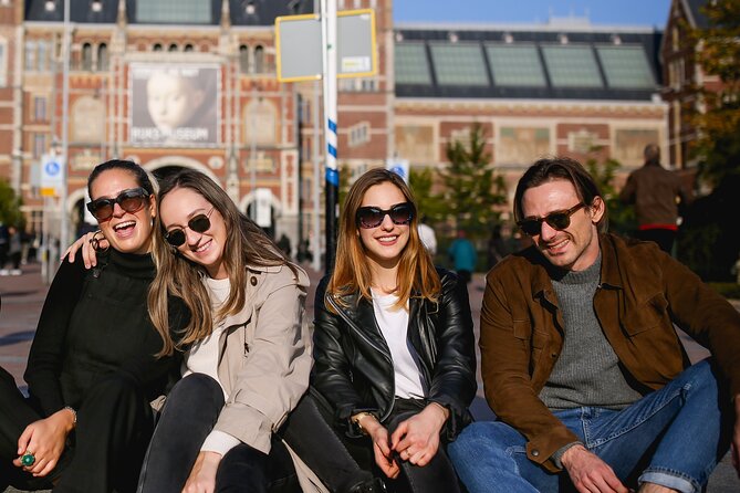 Amsterdam: Professional Rijksmuseum & Museumplein Photoshoot - Why Museumplein works so well for portraits