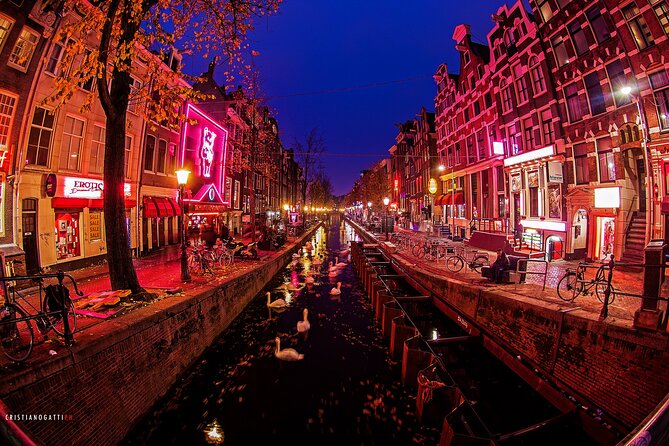 Amsterdam Red Light District and City Center Walking Tour - De Waag and the old defensive wall